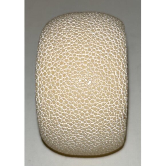 Wide Beige Stingray Leather Cuff Bracelet - Picture 5 of 6